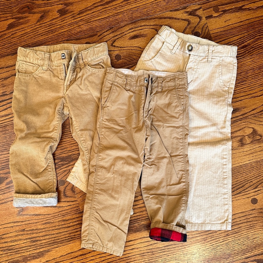 Gap pants Three pairs Size 3/3T